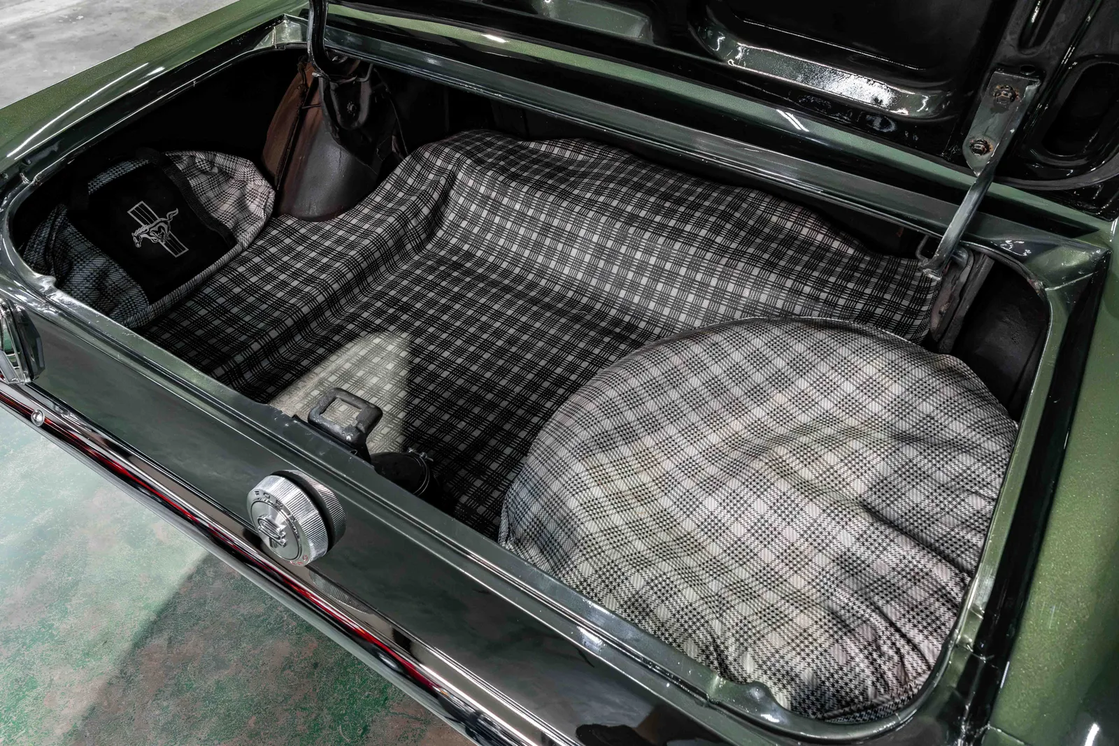 1966-Ford-Mustang-Ivy Green Metallic-6F07A241889-53.jpg